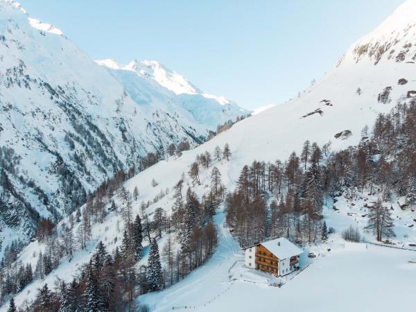 Austrian winter walking holiday