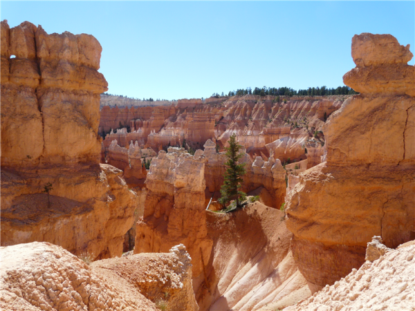America's canyonlands walking holiday