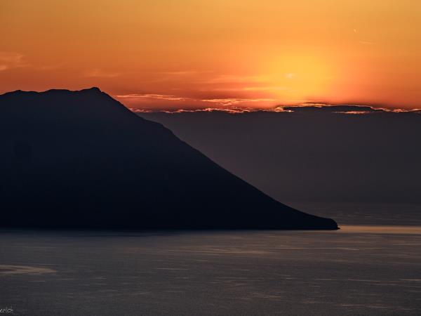 Cyclades hopping and photography holiday
