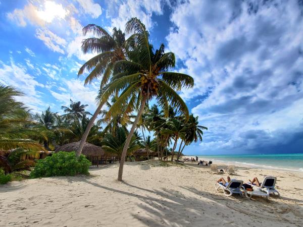 Cuba road cycling tour