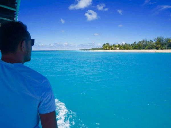 Desert Island survival in Tonga