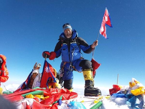 Climb to the top of Mt Everest via the North Face