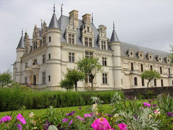 E-bike holiday in the Loire Valley