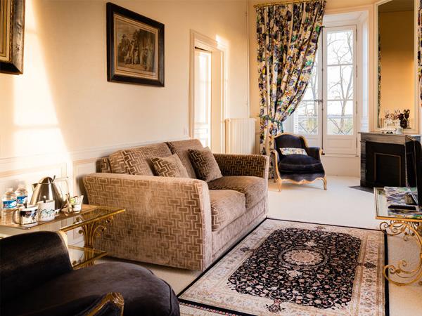 Loire Valley luxury cycling holiday
