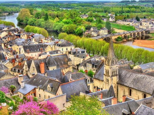 Loire Valley luxury cycling holiday