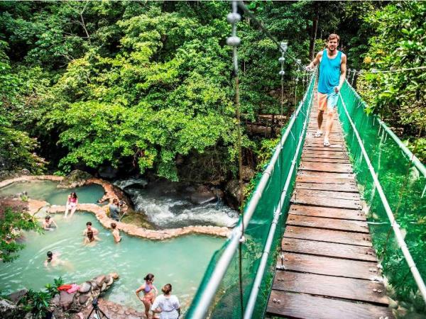 Costa Rica holiday, Rainforest & Restful Retreats