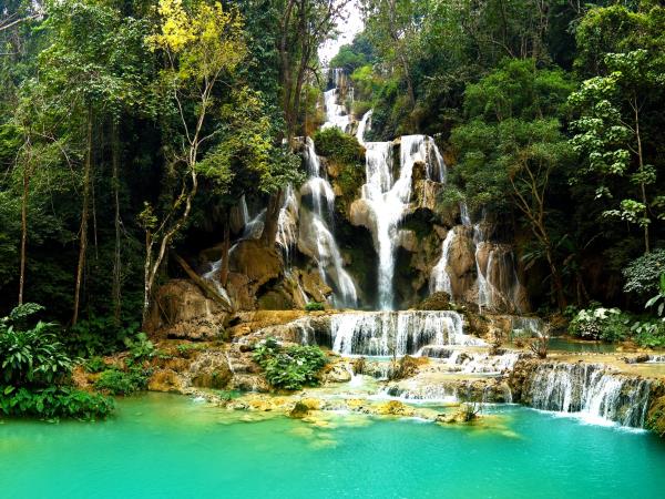 Laos small group tour