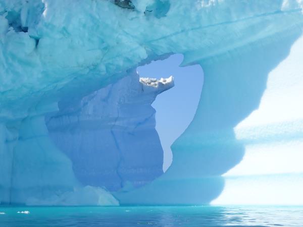 Greenland kayaking & hiking Expedition