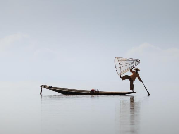 Myanmar photography and trekking tour