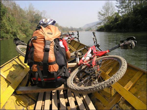 Laos and Vietnam cycling tour, Hmong Homelands & Sapa