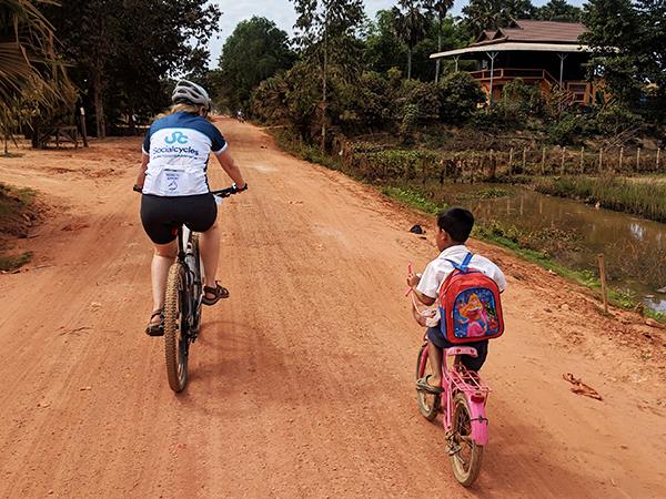 Laos cycling tour, Vientiane to Luang Prabang
