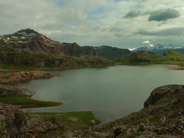 Learn spanish and walking holiday in the spanish Pyrenees