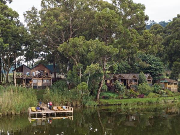 Lake Mutanda gorilla safari in Uganda