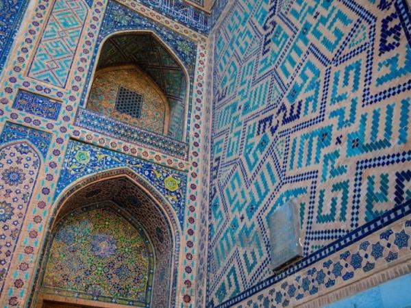 Uzbekistan and Kyrgyzstan group tour