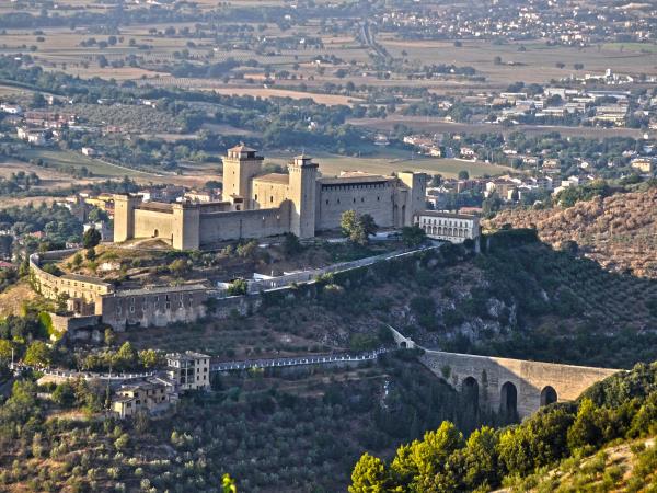 Rural Umbria walking holiday, Spello to Spoleto