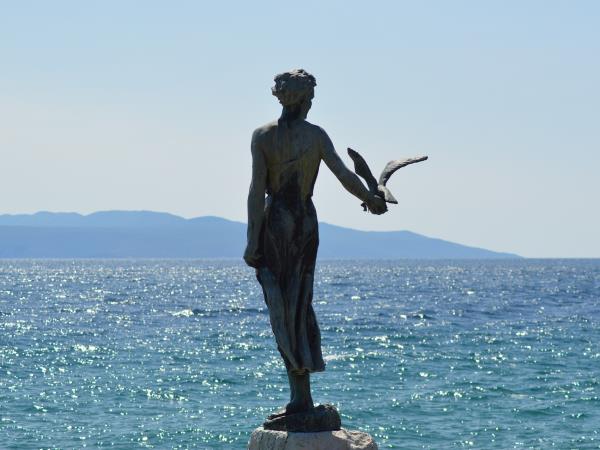 Croatia walking holiday, castles to coast