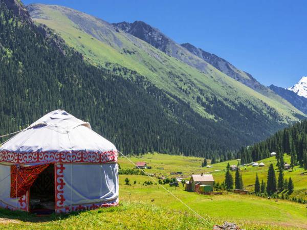 Kyrgyzstan and Uzbekistan holiday