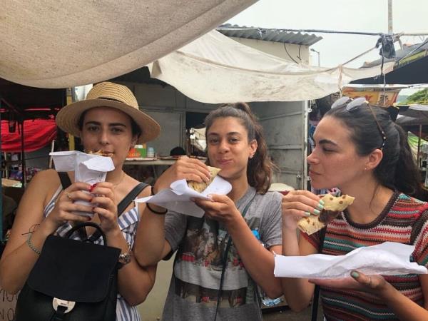 Mauritius cultural holiday, empowering local women