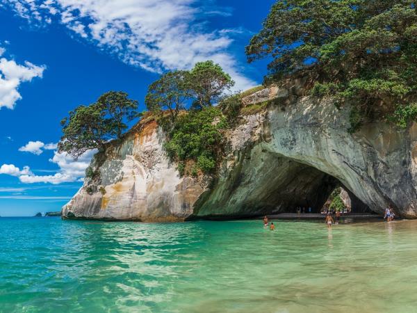 New Zealand culture & trekking self drive tour