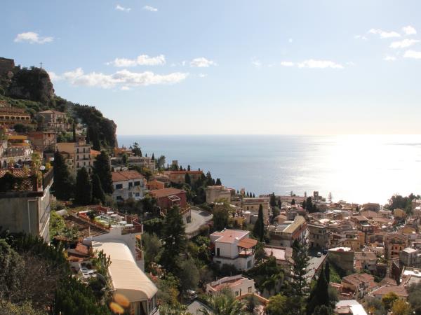 Sicily food and wine holiday