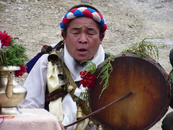 Trekking with shamans in the Nepal