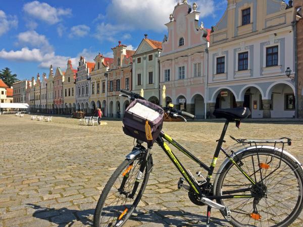 Prague to Vienna cycling holiday