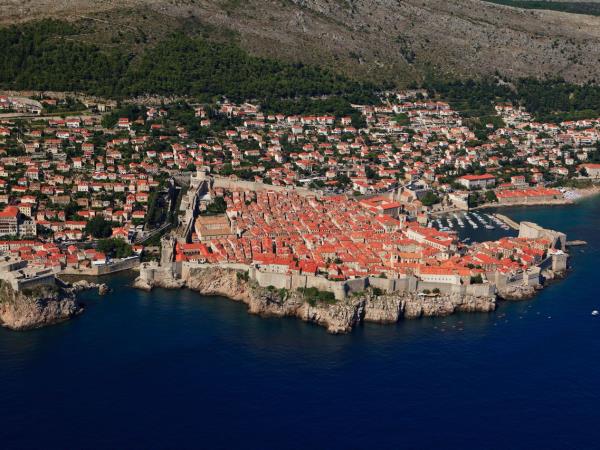Self-guided hiking tour: Split to Dubrovnik