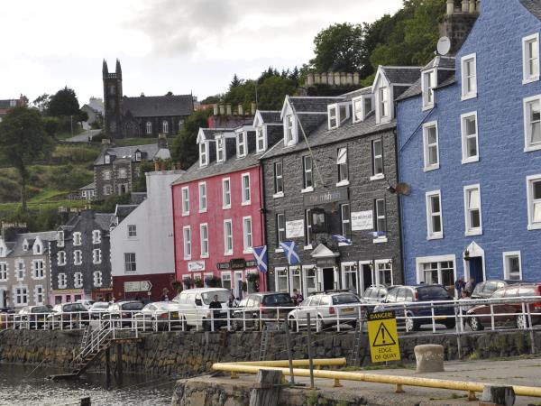 Scotland by boat and bike holiday