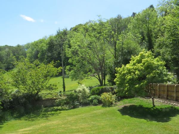 South Downs 2 bedroom cottage, England