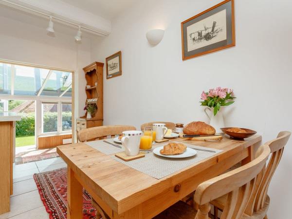 South Downs self catering rural cottage, England