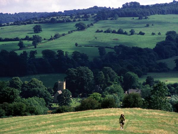Cotswolds walking holiday in England