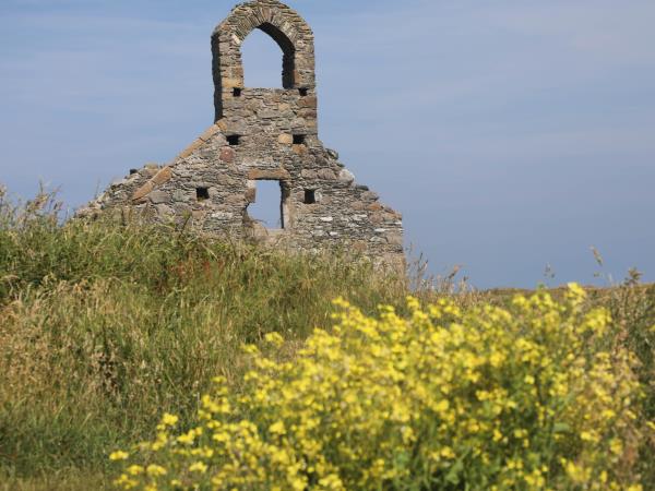 Isle of Man coastal path walking holiday