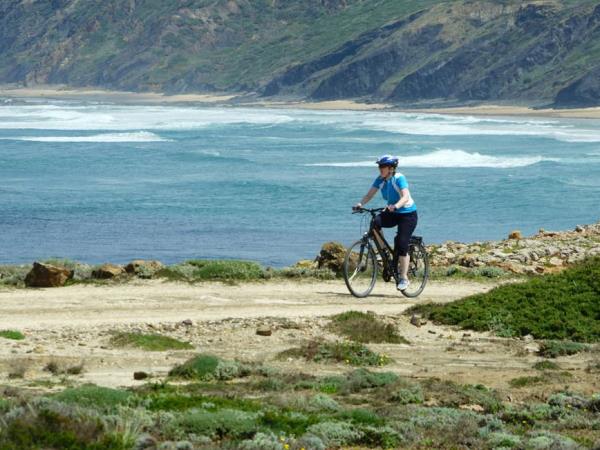 Lisbon to Algarve cycling holiday in Portugal