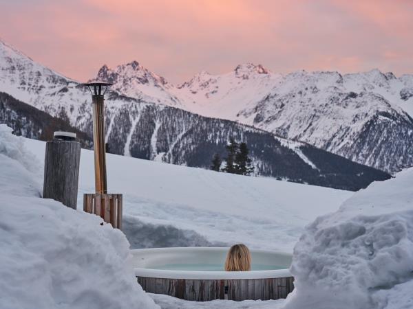 Snowboard and yoga holiday in Austria