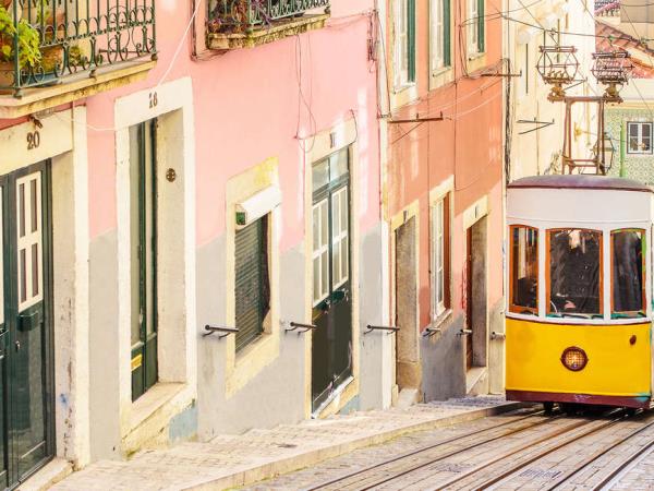 Lisbon to Algarve cycling holiday in Portugal