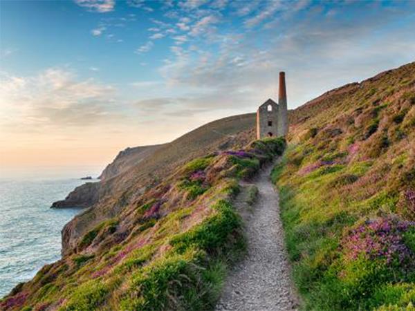 Cornwall retreat holiday in the UK