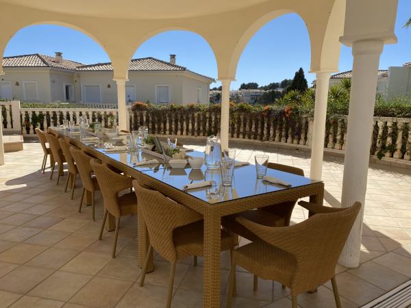 Luxury alkaline detox & wellness retreat in Spain