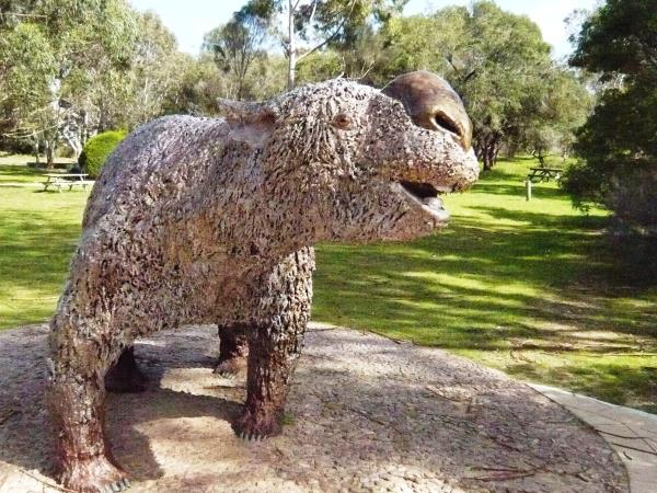 Adelaide to Melbourne tour