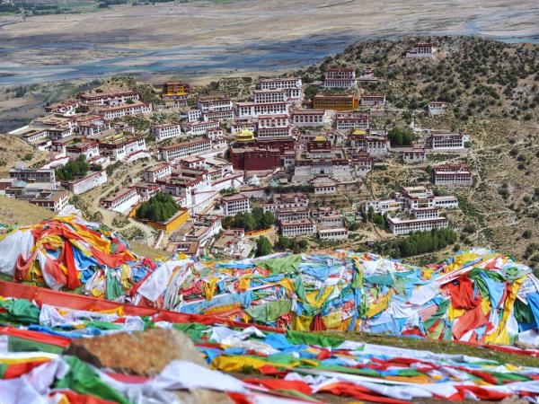 Sichuan to Tibet overland tour