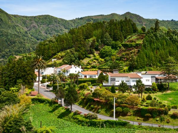 Sao Miguel tour in the Azores