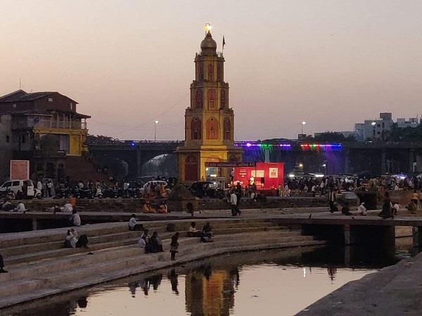 Western India tour, Mumbai to New Delhi