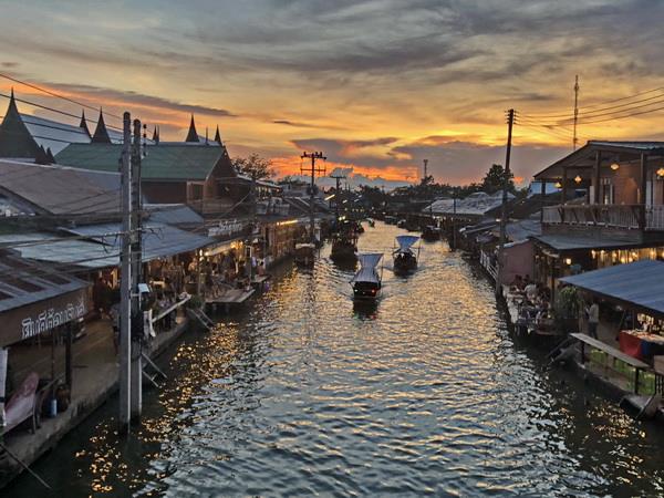 Family adventure holiday in Thailand