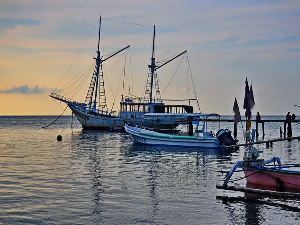 Sumatra to Bali tour