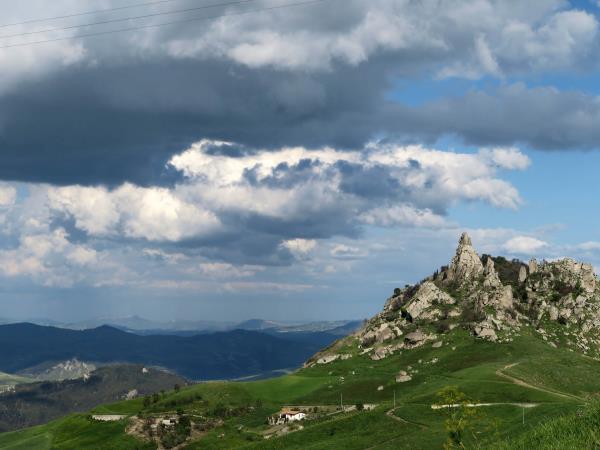 Magna Via Francigena walking holiday in Sicily