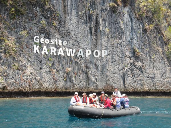 Indonesian Islands expedition cruise