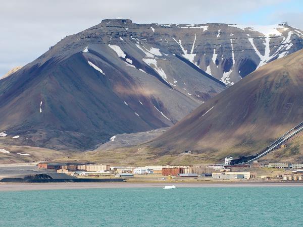 Spitsbergen Summer holiday on Svalbard
