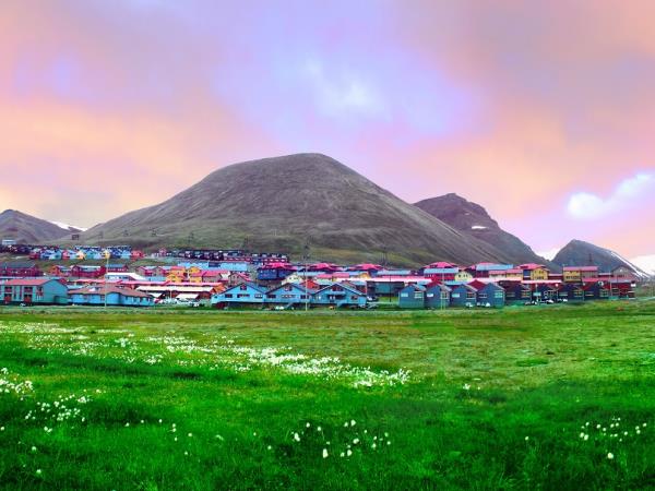 Spitsbergen Summer holiday on Svalbard