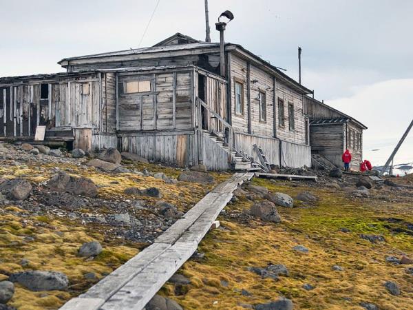 Arctic cruises, Spitsbergen to Franz Josef Land