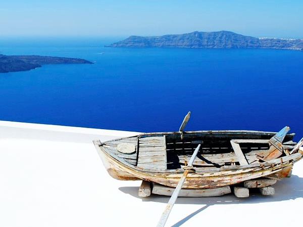Santorini and Mykonos holiday in Greece
