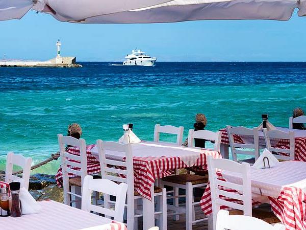 Santorini and Mykonos holiday in Greece